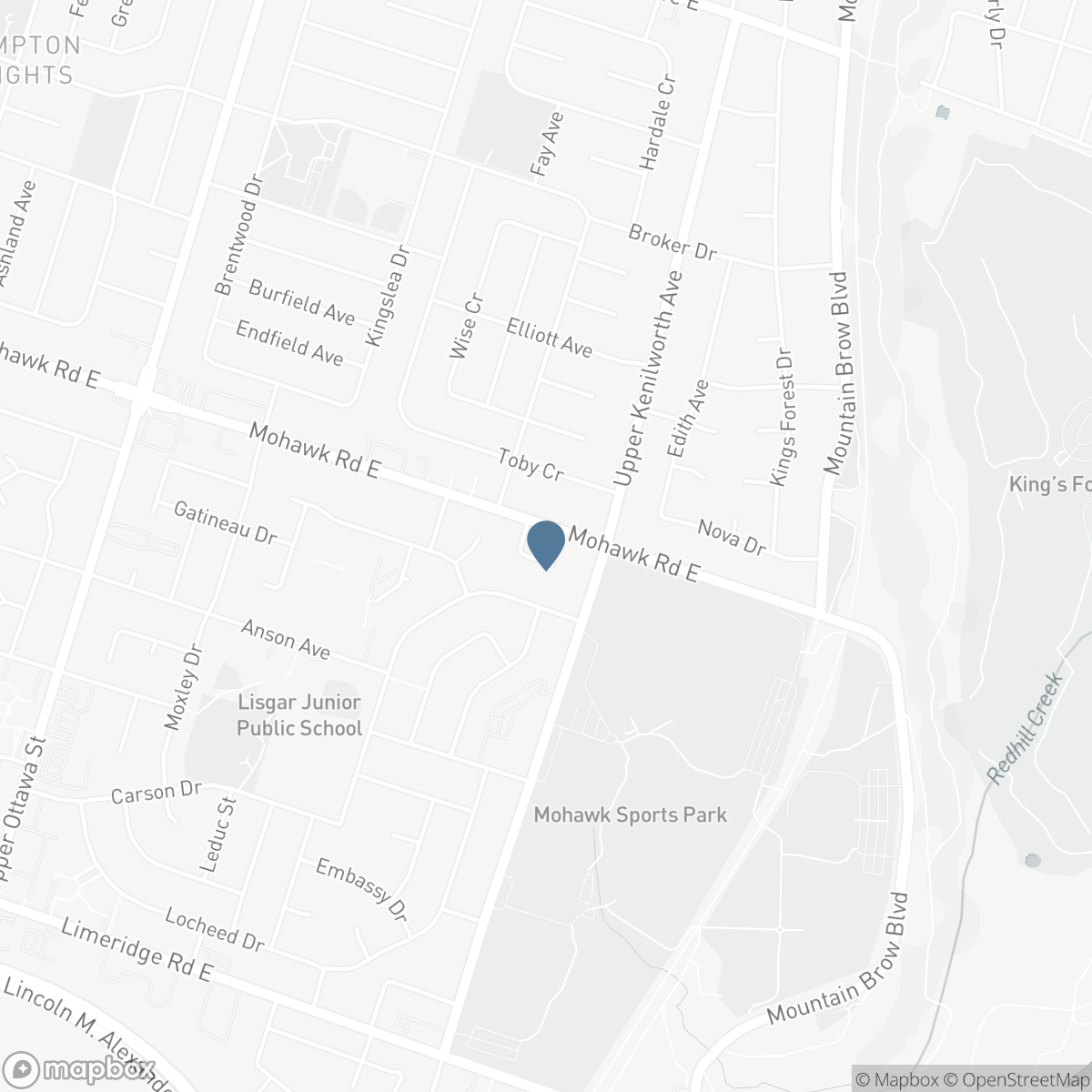 39 ALGONQUIN COURT, Hamilton, Ontario L8T 4T2
